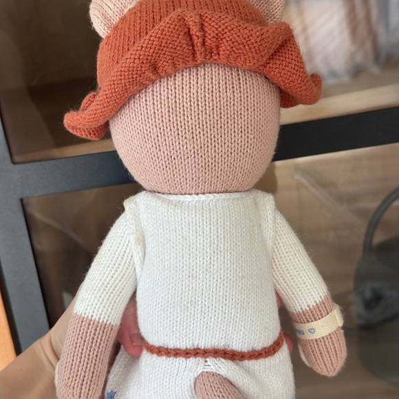 Cuddle + Kind Chelsea the Cat plush doll stuffed animal bucket hat baby girl - Picture 5 of 10